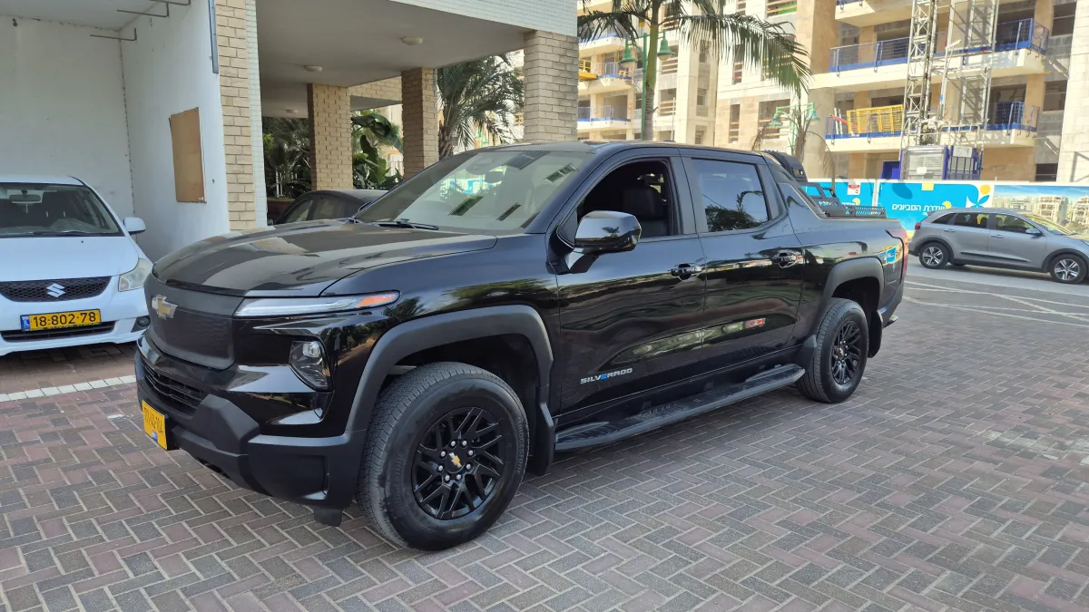 שברולט סילברדו EV 2024