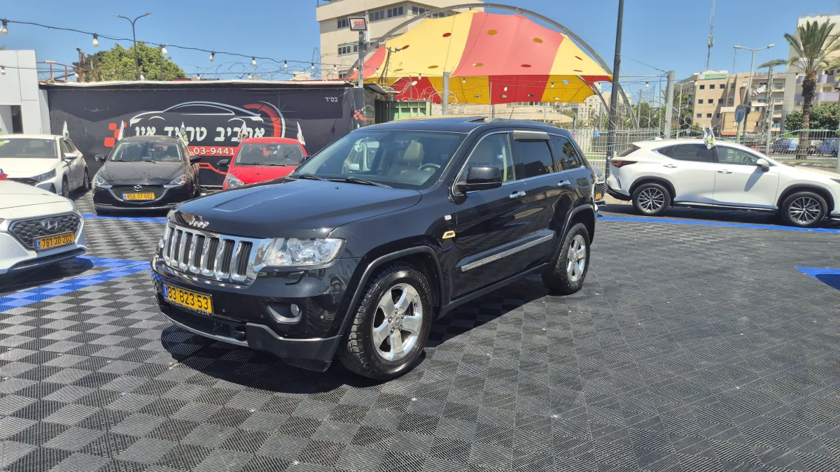 ג'פ JEEP גרנד צ'ירוקי לימיטד 2013